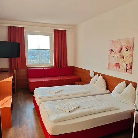 Oekotel 3* Traiskirchen