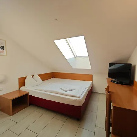 Oekotel 3* Traiskirchen